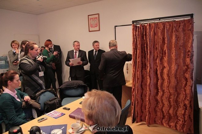 I sesja rady powiatu ostrołęckiego [28.11.2014] - zdjęcie #45 - eOstroleka.pl