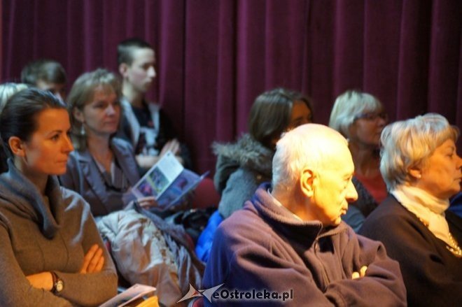Spotkanie z podróżnikami w Klubie Oczko [29.11.2014] - zdjęcie #9 - eOstroleka.pl