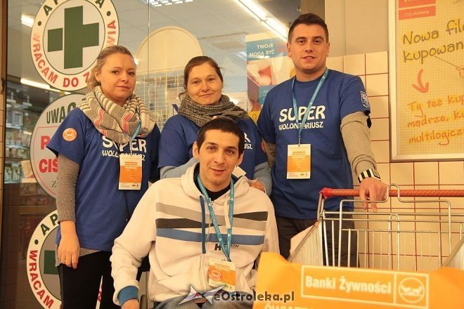 Świąteczna Zbiórka Żywności 2014 [ZDJĘCIA] - zdjęcie #34 - eOstroleka.pl