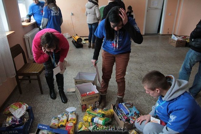 Świąteczna Zbiórka Żywności 2014 [ZDJĘCIA] - zdjęcie #24 - eOstroleka.pl