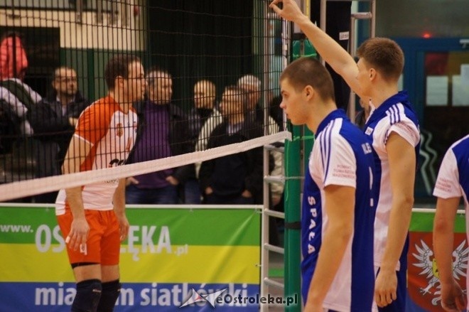 Krispol I liga: Pekpol Ostrołęka - SMS Spała (29.11.2014) - zdjęcie #39 - eOstroleka.pl