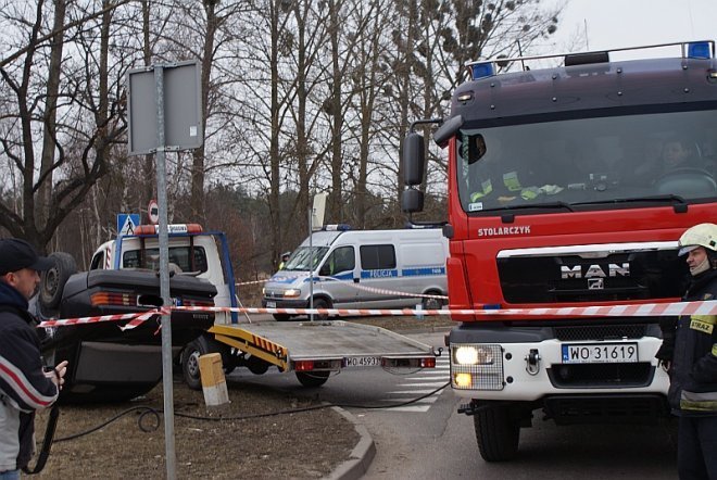 Śmiertelny wypadek na skrzyżowaniu ulic Granicznej z Ławską [1.12.2014] - zdjęcie #8 - eOstroleka.pl