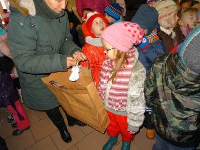 Choinka na ludowo [03.12.2014] - zdjęcie #8 - eOstroleka.pl