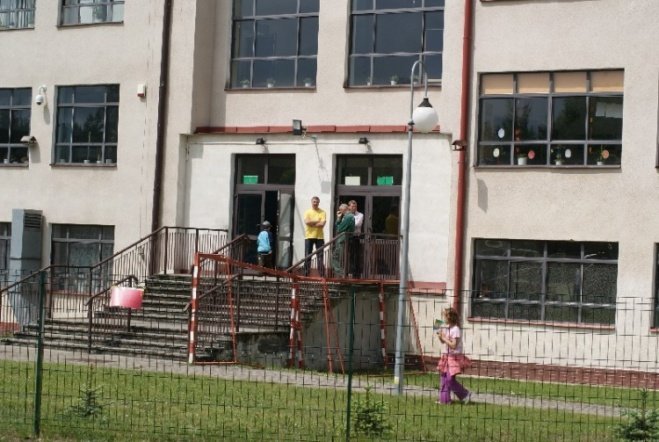 Dzień Dziecka w SP 10 (01.06.09) - zdjęcie #1 - eOstroleka.pl