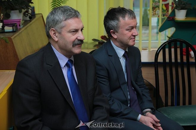 Mikołaj u przedszkolaków z „miejskiej” szesnastki [05.12.2014] - zdjęcie #45 - eOstroleka.pl