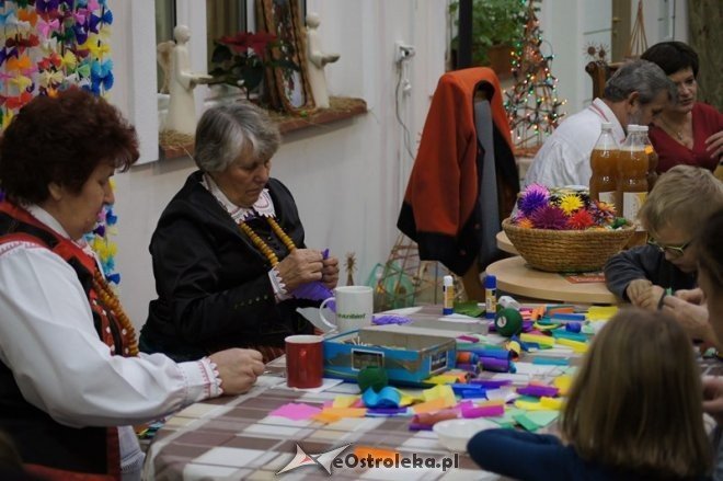 Mikołajki w Muzeum Kultury Kurpiowskiej [06.12.2014] - zdjęcie #23 - eOstroleka.pl