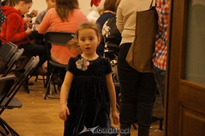 Mikołajki w Muzeum Kultury Kurpiowskiej [06.12.2014] - zdjęcie #2 - eOstroleka.pl