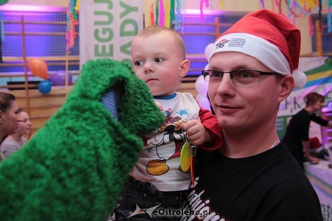 Impreza Mikołajkowa w Ostrołęckim TBS [06.12.2014] - zdjęcie #93 - eOstroleka.pl