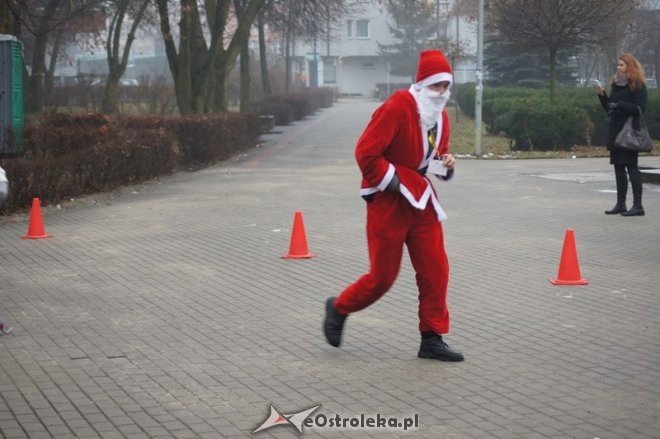 Mikołajkowy bieg dla Dobrusi Napiórkowskiej [07.12.2014] - zdjęcie #31 - eOstroleka.pl