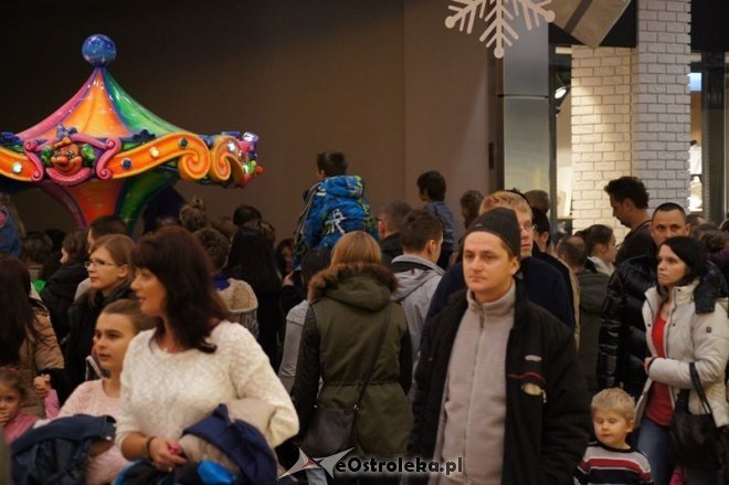 Mikołajki w Galerii Bursztynowej [07.12.2014] - zdjęcie #43 - eOstroleka.pl