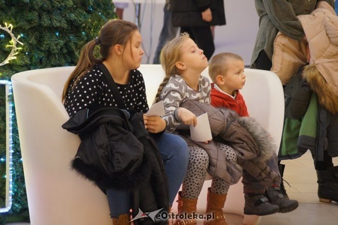 Mikołajki w Galerii Bursztynowej [07.12.2014] - zdjęcie #41 - eOstroleka.pl