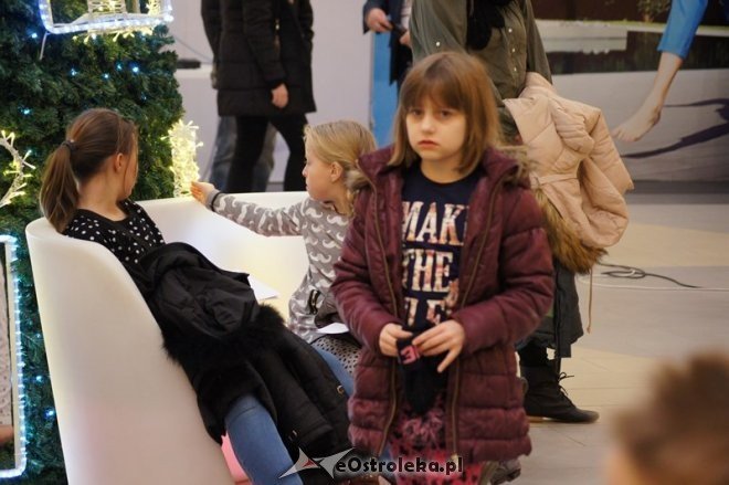 Mikołajki w Galerii Bursztynowej [07.12.2014] - zdjęcie #39 - eOstroleka.pl