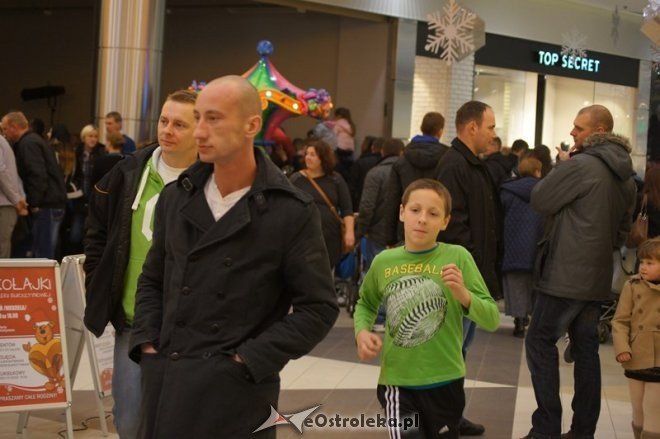 Mikołajki w Galerii Bursztynowej [07.12.2014] - zdjęcie #32 - eOstroleka.pl