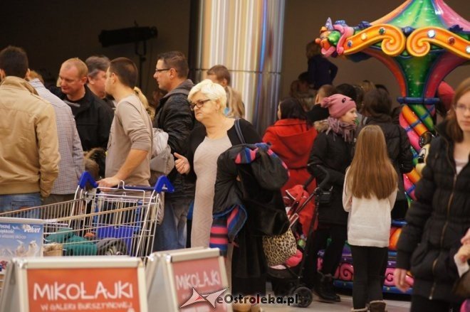Mikołajki w Galerii Bursztynowej [07.12.2014] - zdjęcie #18 - eOstroleka.pl