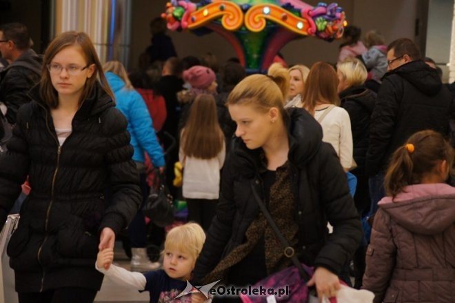 Mikołajki w Galerii Bursztynowej [07.12.2014] - zdjęcie #16 - eOstroleka.pl