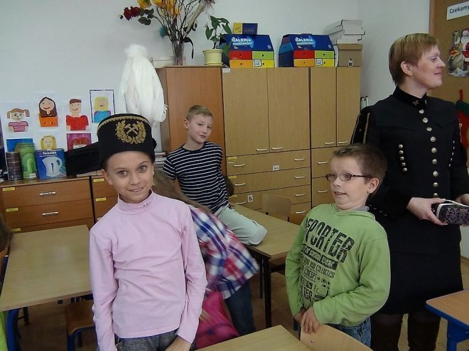 „Barbórki” w Szkole Podstawowej w Troszynie [09.12.2014] - zdjęcie #8 - eOstroleka.pl