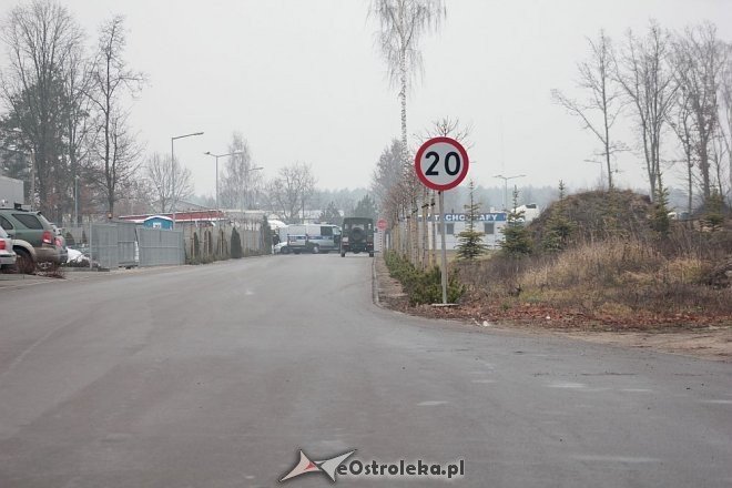 Ostrołęka: Niewybuchy przy Ostrowskiej. Ewakuowano kilkadziesiąt osób [11.12.2014] - zdjęcie #14 - eOstroleka.pl