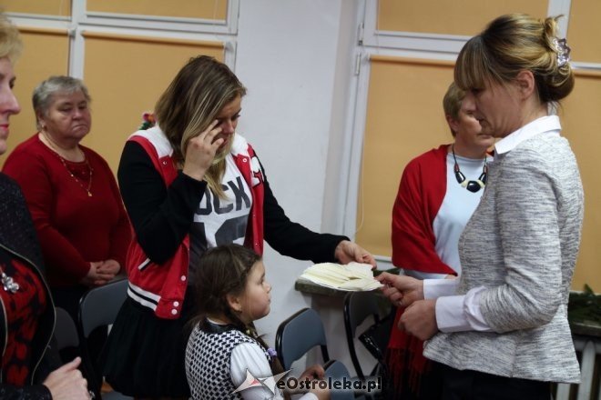 Wigilijne spotkanie z rodzinami zastępczymi w „Korczakówce” [12.12.2014] - zdjęcie #22 - eOstroleka.pl