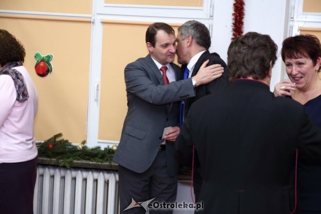 Wigilijne spotkanie z rodzinami zastępczymi w „Korczakówce” [12.12.2014] - zdjęcie #24 - eOstroleka.pl