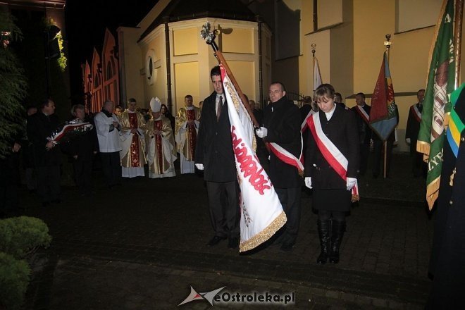 Ostrołęczanie oddali hołd poległy w stanie wojennym rodakom [13.12.2014] - zdjęcie #13 - eOstroleka.pl