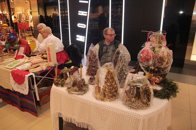 Jarmark w Galerii Bursztynowej [14.12.2014] - zdjęcie #128 - eOstroleka.pl