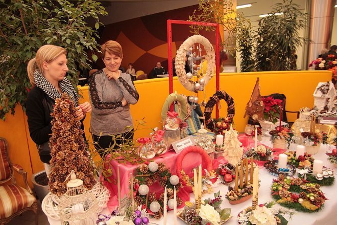 Jarmark w Galerii Bursztynowej [14.12.2014] - zdjęcie #87 - eOstroleka.pl