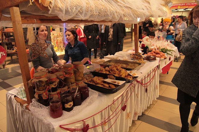 Jarmark w Galerii Bursztynowej [14.12.2014] - zdjęcie #27 - eOstroleka.pl