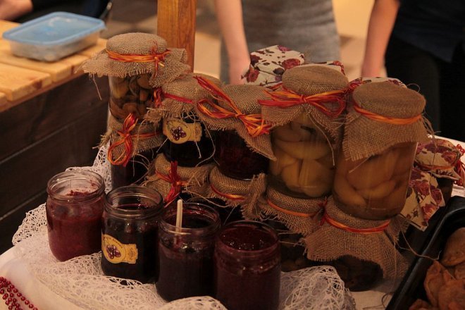 Jarmark w Galerii Bursztynowej [14.12.2014] - zdjęcie #24 - eOstroleka.pl
