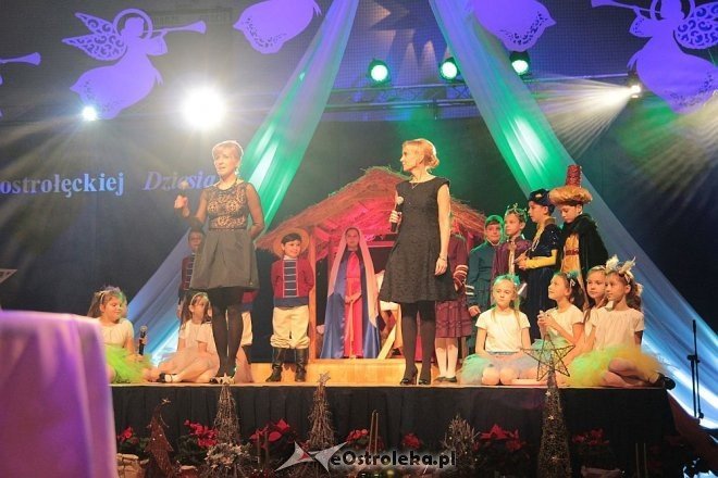 Betlejem ostrołęckiej Dziesiątki [15.12.2014] - zdjęcie #23 - eOstroleka.pl