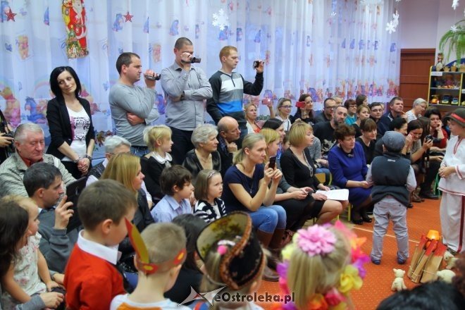  Ostrołęka: Jasełka w wykonaniu przedszkolaków z „ósemki” [16.12.2014] - zdjęcie #23 - eOstroleka.pl