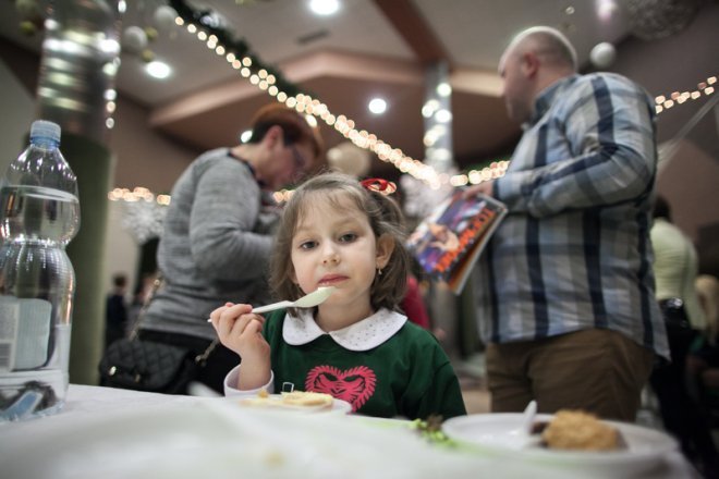 Ostrołęka: Wigilijne spotkanie „Kurpiów” [19.12.2014] - zdjęcie #1 - eOstroleka.pl
