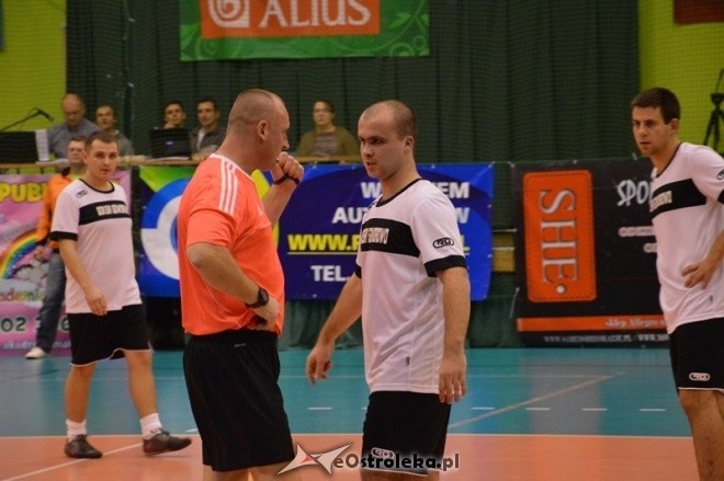 Nocna Liga Futsalu - 2. kolejka [20.12.2014] - zdjęcie #67 - eOstroleka.pl
