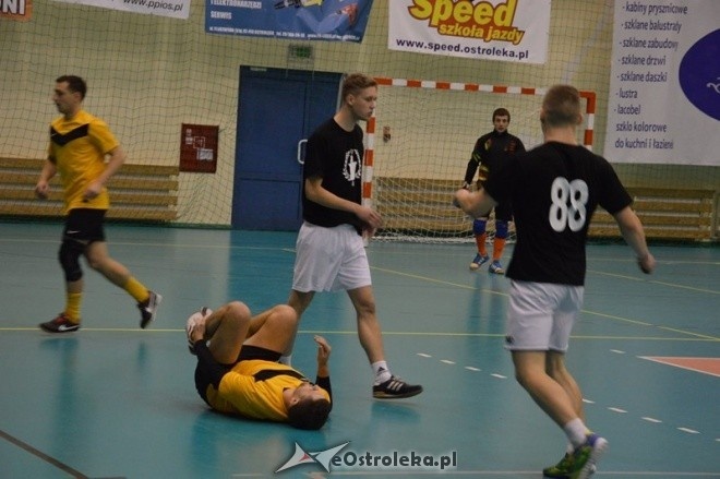 Nocna Liga Futsalu - 2. kolejka [20.12.2014] - zdjęcie #84 - eOstroleka.pl