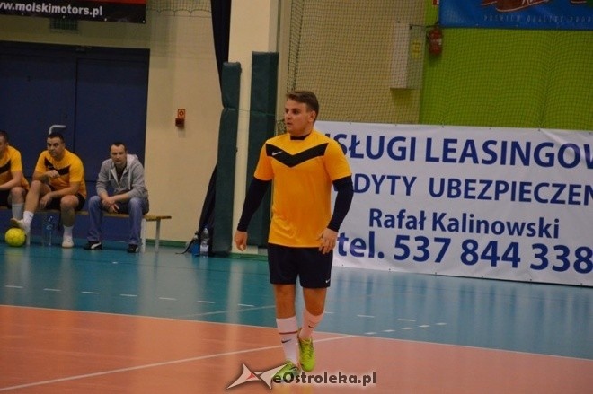 Nocna Liga Futsalu - 2. kolejka [20.12.2014] - zdjęcie #16 - eOstroleka.pl
