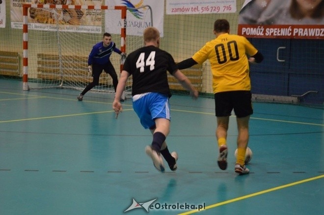 Nocna Liga Futsalu - 2. kolejka [20.12.2014] - zdjęcie #7 - eOstroleka.pl