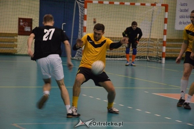 Nocna Liga Futsalu - 2. kolejka [20.12.2014] - zdjęcie #85 - eOstroleka.pl