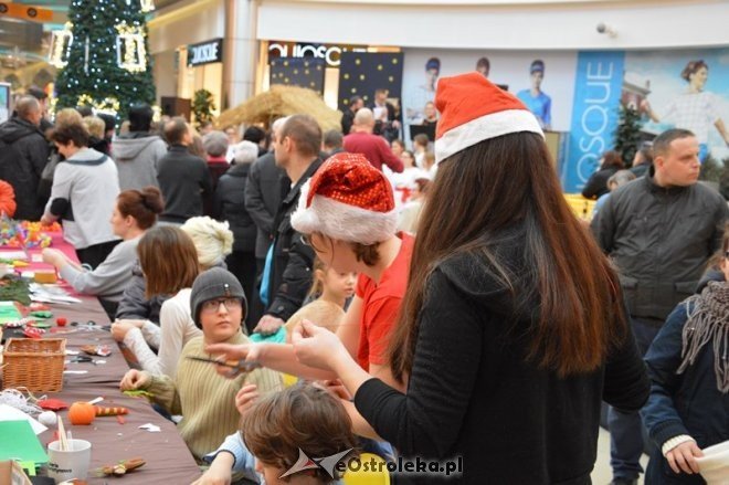 Świąteczne nastroje w Galerii Bursztynowej [21.12.2014] - zdjęcie #2 - eOstroleka.pl