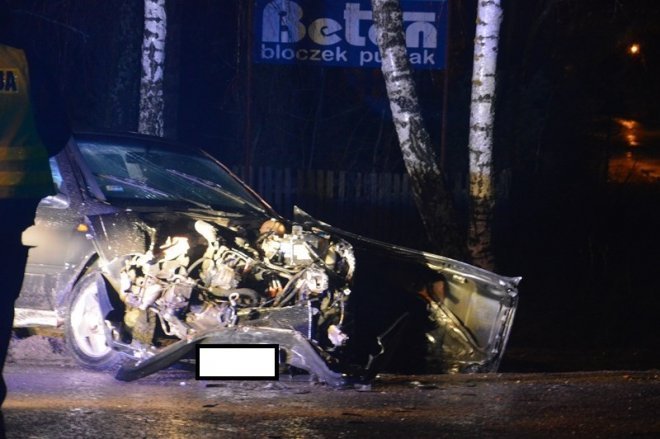 Wypadek w Chudku [23.12.2014] - zdjęcie #2 - eOstroleka.pl