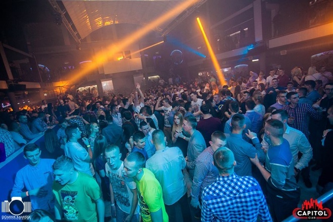 II dzień świąt - Dj Hubertuse w Clubie Capitol [26.12.2014] - zdjęcie #20 - eOstroleka.pl