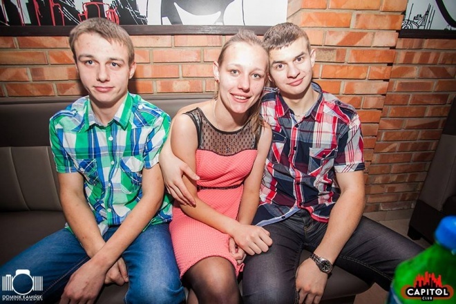 II dzień świąt - Dj Hubertuse w Clubie Capitol [26.12.2014] - zdjęcie #40 - eOstroleka.pl