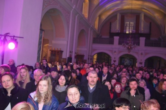Koncert Ostrołęckiej Orkiestry Kameralnej [27.12.2014] - zdjęcie #49 - eOstroleka.pl