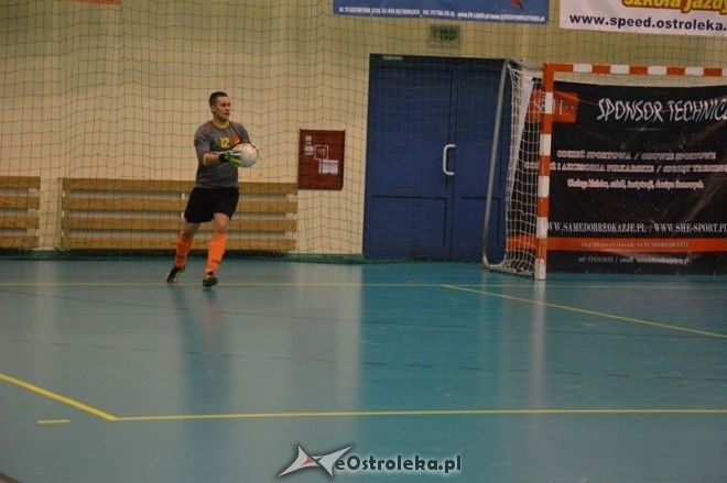 Nocna Liga Futsalu - 3. kolejka [27.12.2014] - zdjęcie #4 - eOstroleka.pl