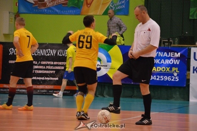 Nocna Liga Futsalu - 3. kolejka [27.12.2014] - zdjęcie #23 - eOstroleka.pl