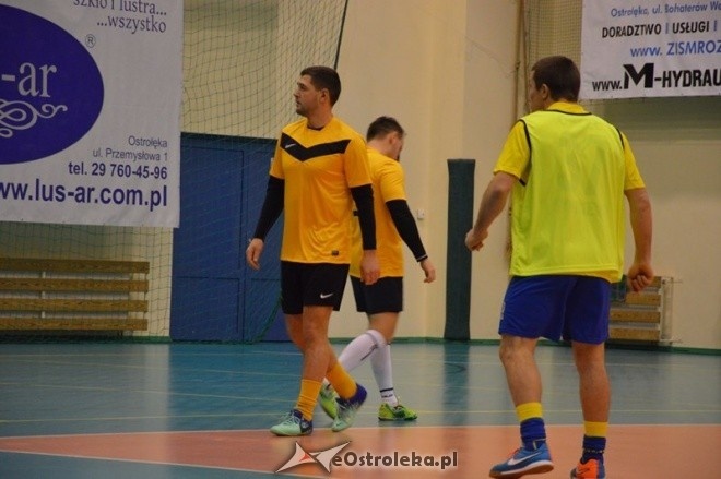 Nocna Liga Futsalu - 3. kolejka [27.12.2014] - zdjęcie #30 - eOstroleka.pl