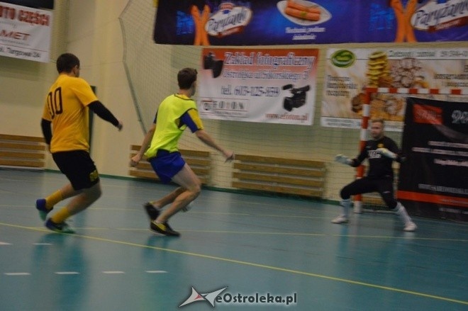 Nocna Liga Futsalu - 3. kolejka [27.12.2014] - zdjęcie #38 - eOstroleka.pl