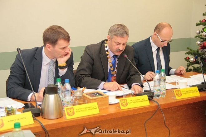 IV sesja Rady Miasta Ostrołęki [30.12.2014] - zdjęcie #6 - eOstroleka.pl