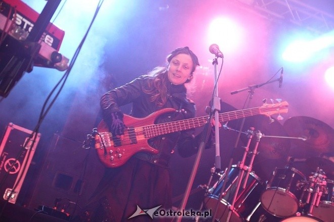 Miejski Sylwester 2014/2015: Tak Ostrołęka przywitała Nowy Rok [31.12.2014] - zdjęcie #19 - eOstroleka.pl