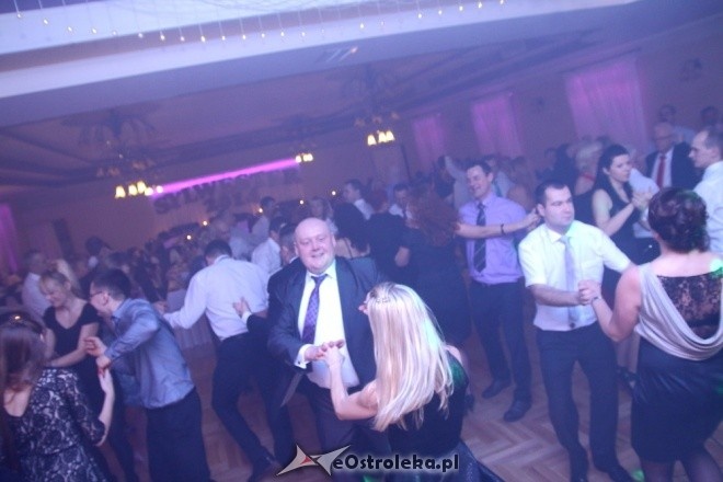 Bal sylwestrowy w sali bankietowej Wioletta [01.01.2015] - zdjęcie #3 - eOstroleka.pl