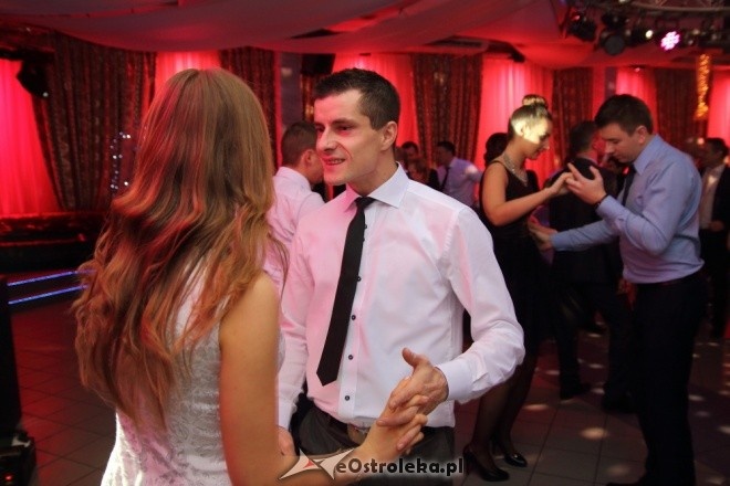 Ostrołęka: Zobacz jak Nowy Rok przywitali goście sali bankietowej Elba Bis [01.01.2015] - zdjęcie #26 - eOstroleka.pl