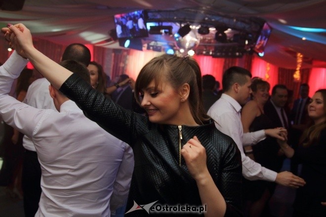 Ostrołęka: Zobacz jak Nowy Rok przywitali goście sali bankietowej Elba Bis [01.01.2015] - zdjęcie #24 - eOstroleka.pl